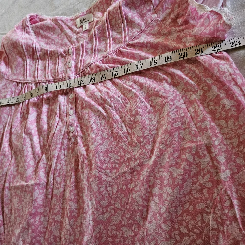 Pink Floral 100% Cotton Woman's Nightgown. - Picture 11 of 11